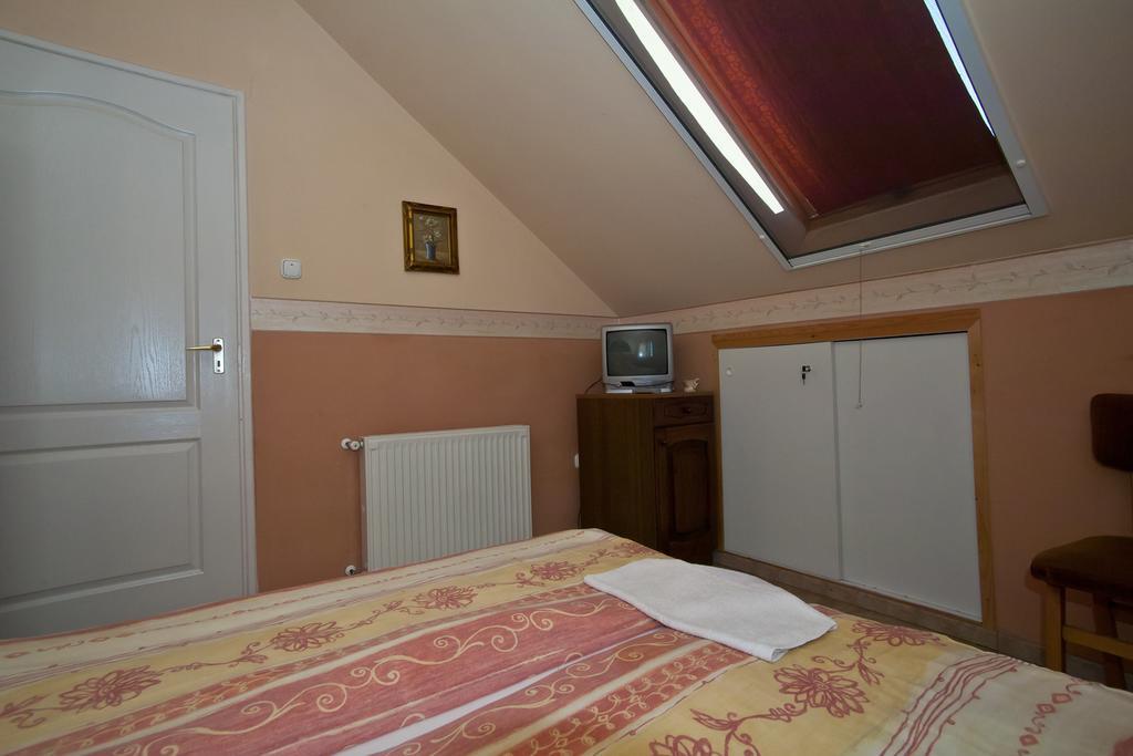 Margaret Apartman Egerszalók Quarto foto